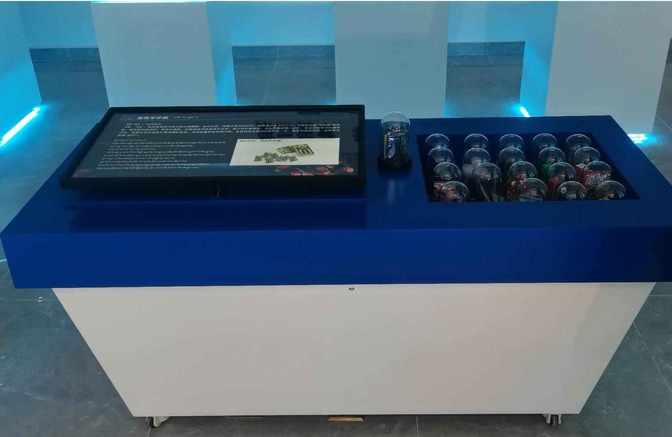 2261323622.jpg 2261323622.jpg